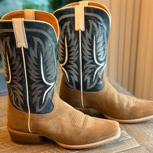 Ariat Men's Black and Tan Suede Western Boots